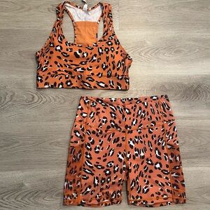 Fabletics Active Leopard Shorts/Sport Bra Set, Women Medium